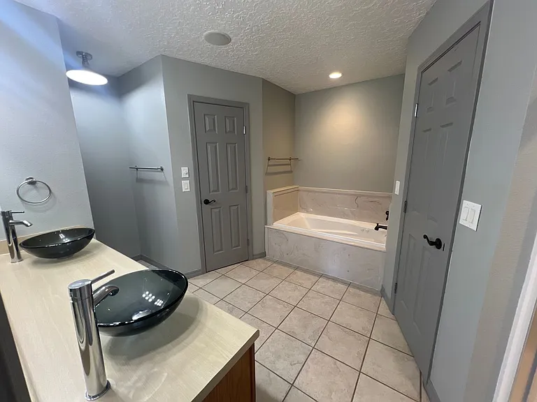 3709 Benjamin Davis Dr — Photo 15