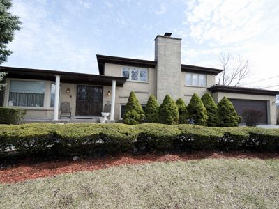 7831 Arcadia St, Morton Grove, IL, 60053