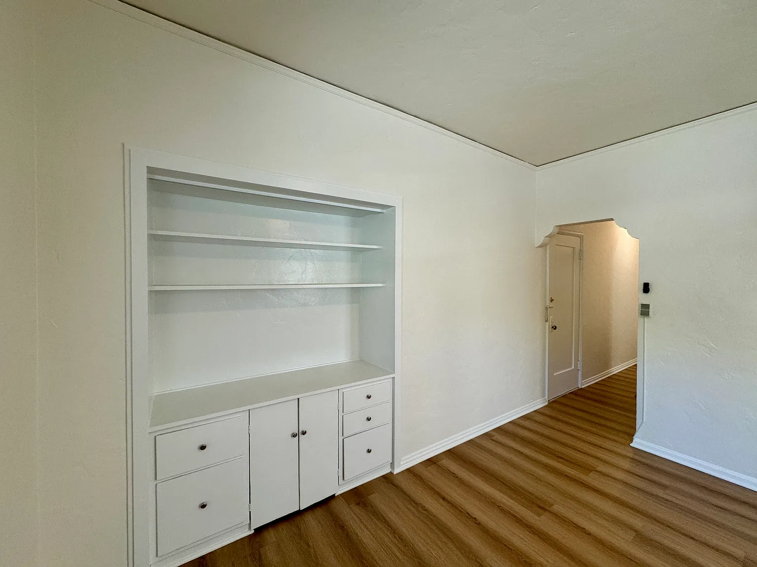1 bed, 640 sqft, $2,500 — Photo 4