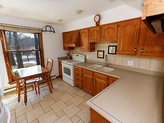 2nd image of 9011 Gardner Rd