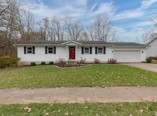 328 Holland St, Le Claire, IA