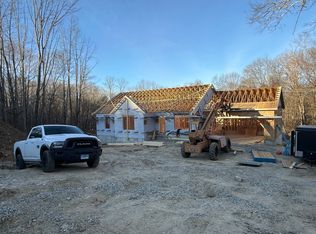 247 Green Holow Rd, Killingly, CT 06239