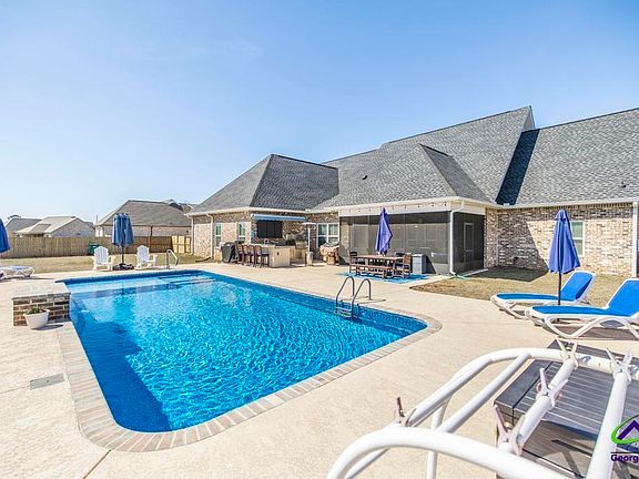 2nd image of 170 Talton Rd