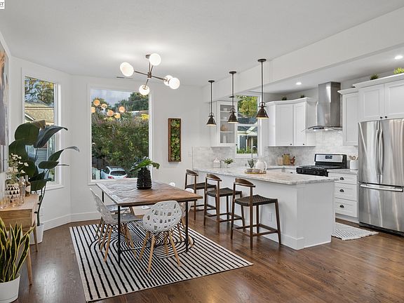3rd image of 1020 53rd St