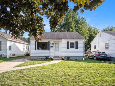 842 California St NW, Grand Rapids, MI, 49504