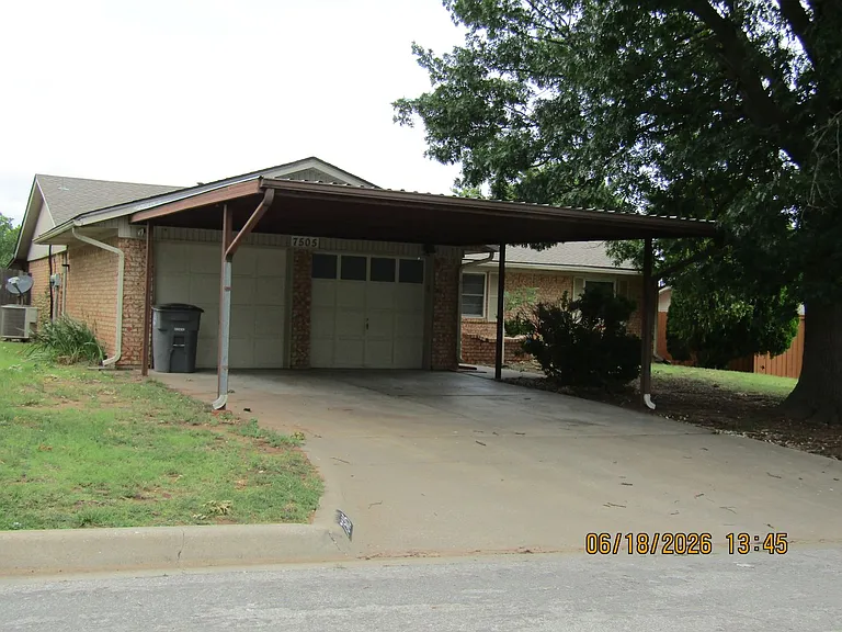 7505 NW Welco Ave — Photo 33