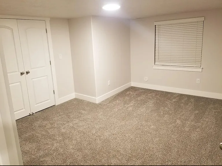 1481 N Arcadia Dr — Photo 6