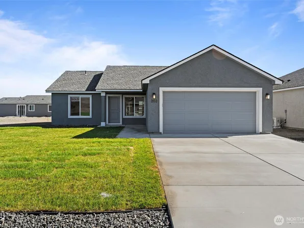 202 Rattray Drive, Mattawa, WA 99349