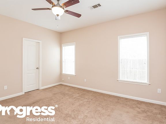 5th image of 8646 Valmont Cir