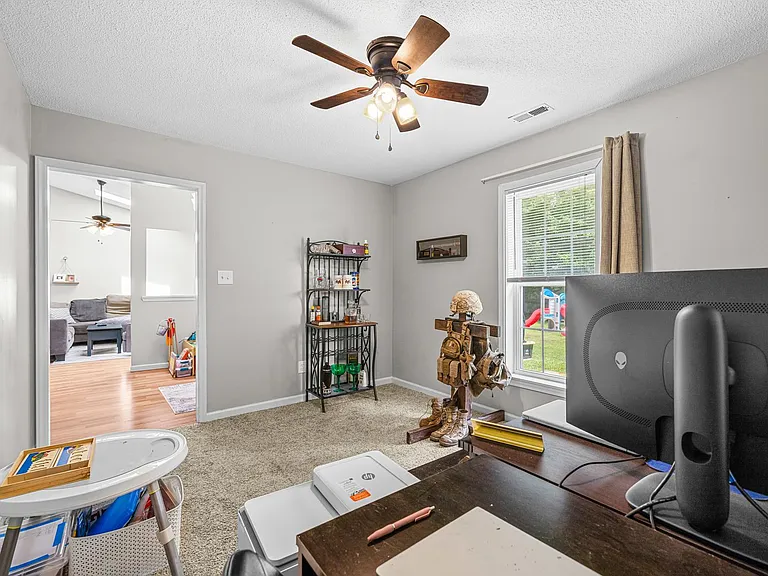 132 Stonemark Ct — Photo 21