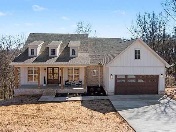 2nd image of 6514 Fairview Rd