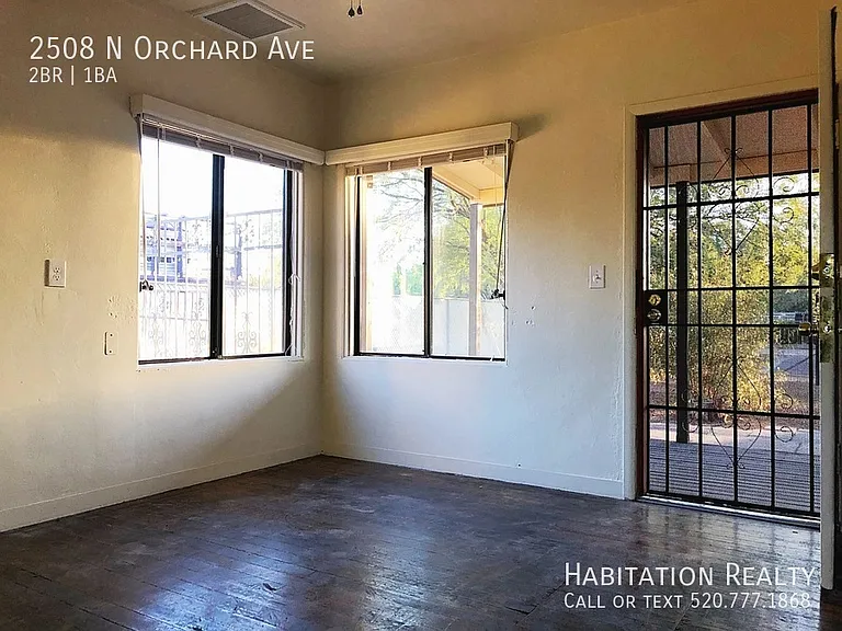 2508 N Orchard Ave — Photo 4