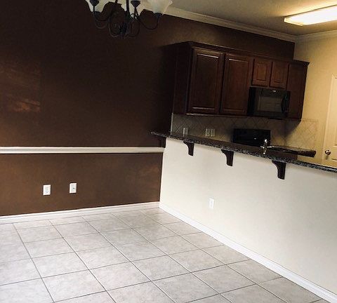 4th image of 233 Forest Dr