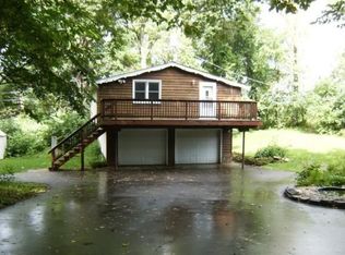 9018 60th St N, Stillwater, MN 55082