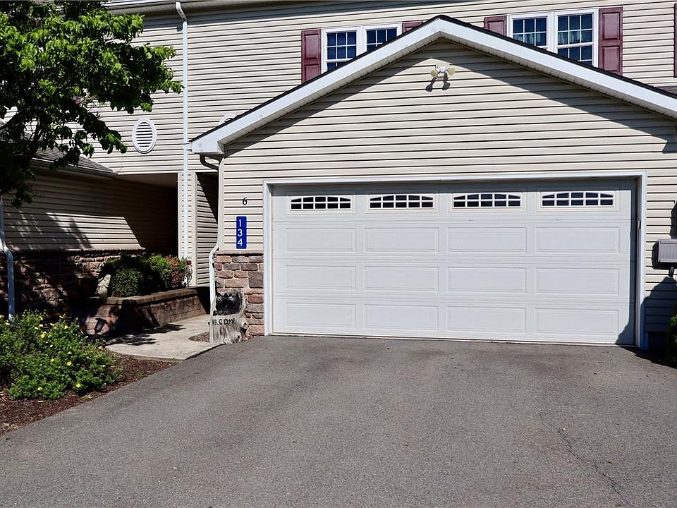 1st image of 134 Sciota Garden Rd #6