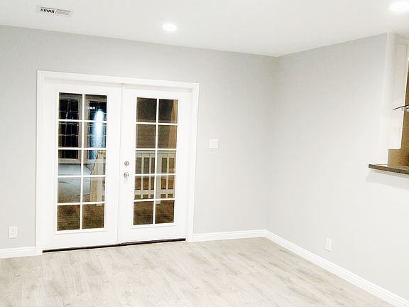 5th image of 1340 N Orchard Dr