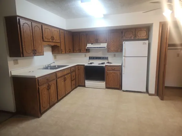 400 N Welco Dr APT U3, Montgomery, MN 56069
