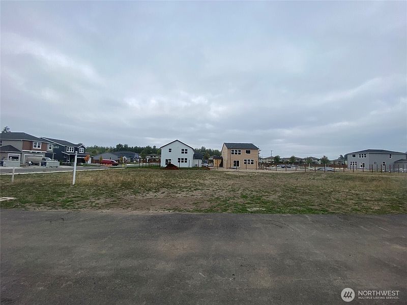 3rd image of 542 HANN Street