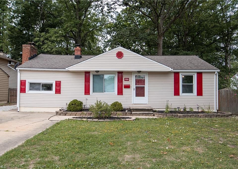 1st image of 1740 E 337th St