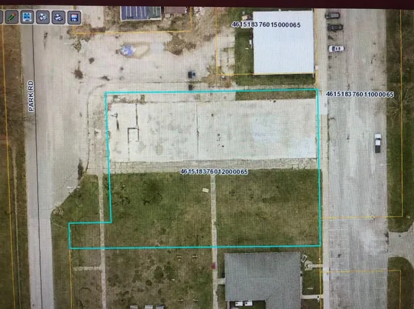 432 Grayton Rd, Kingsford Heights, IN 46346