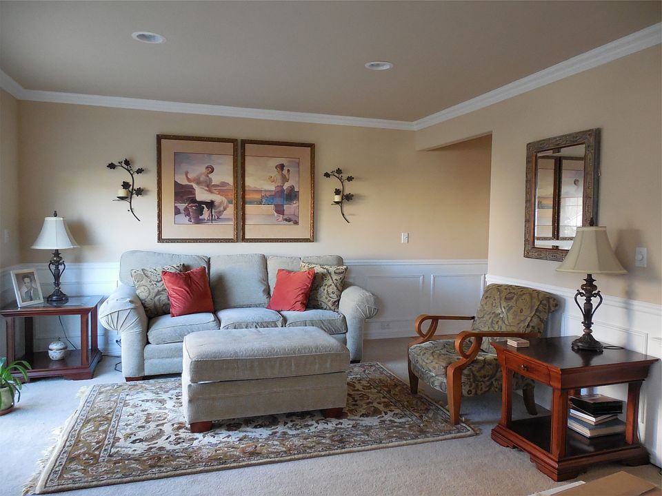 Main Floor Living Room
