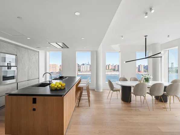 1 John Street image 1 of 13