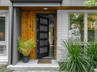 3248A 14th Ave W, Seattle, WA 98119