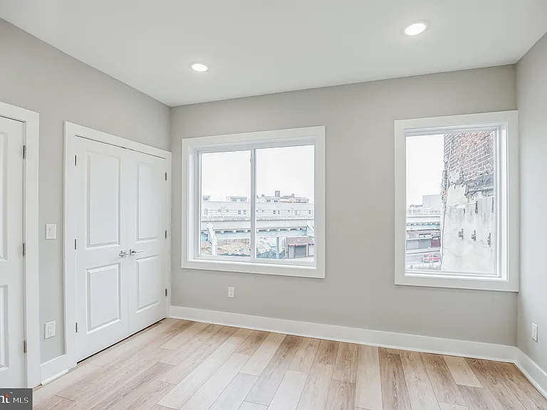 2216 Emerald St #A — Photo 14