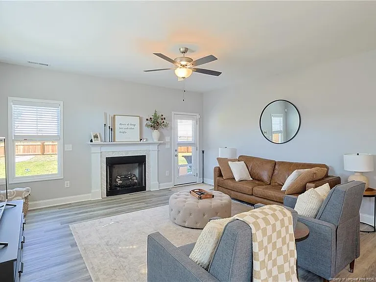 137 Wright Woods Ln — Photo 8