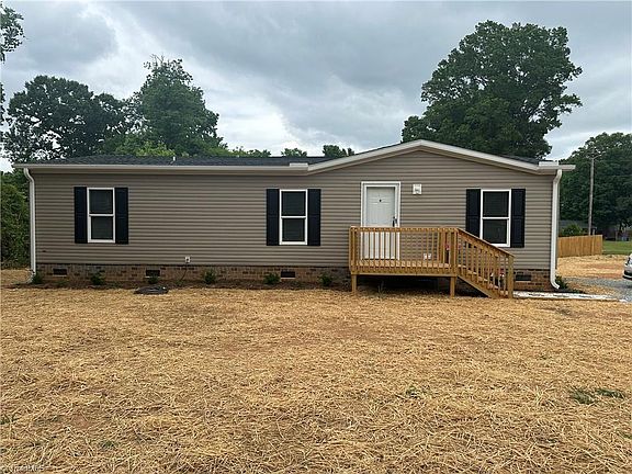 2nd image of 327 Wafford Rd