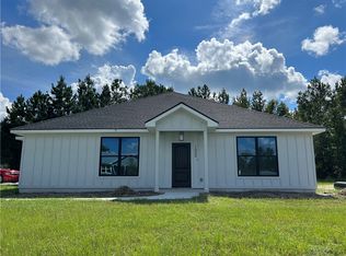 1009 Ratcliffe Lakes Dr, Brunswick, GA 31523