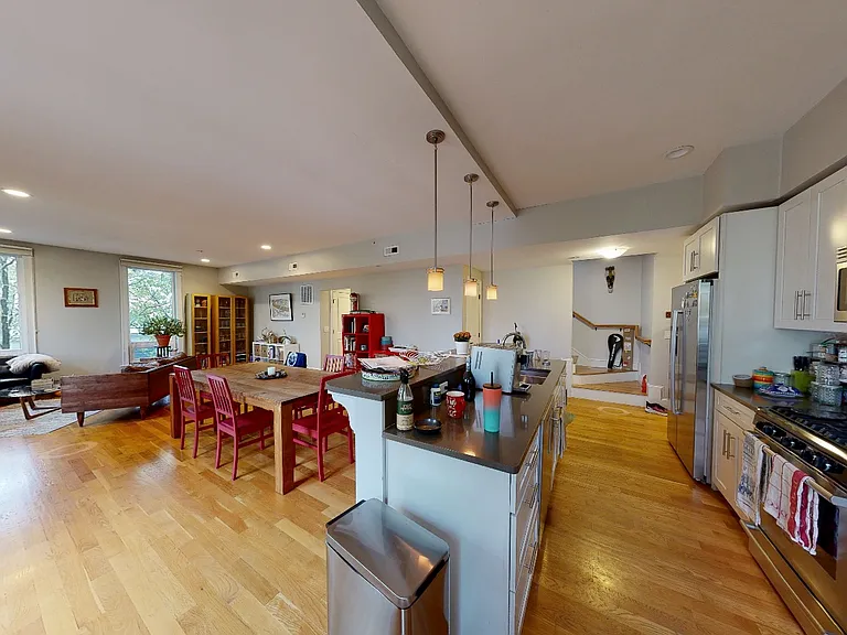 168 Hampshire Street, Cambridge, Ma — Photo 13