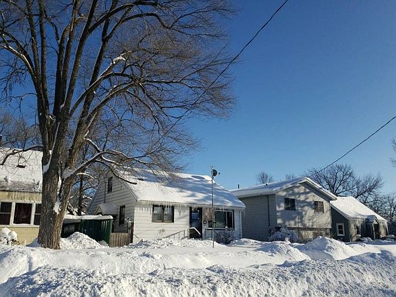 2nd image of 144 30th Ave N