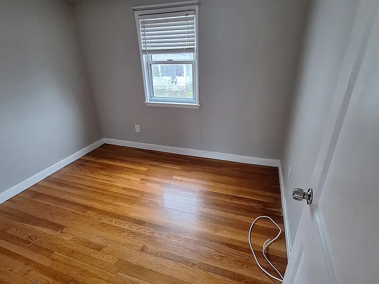 Second bedroom (has a closet now shown in pic)