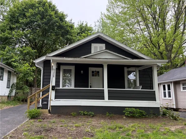 1228 Arnold Ave, Akron, OH 44305