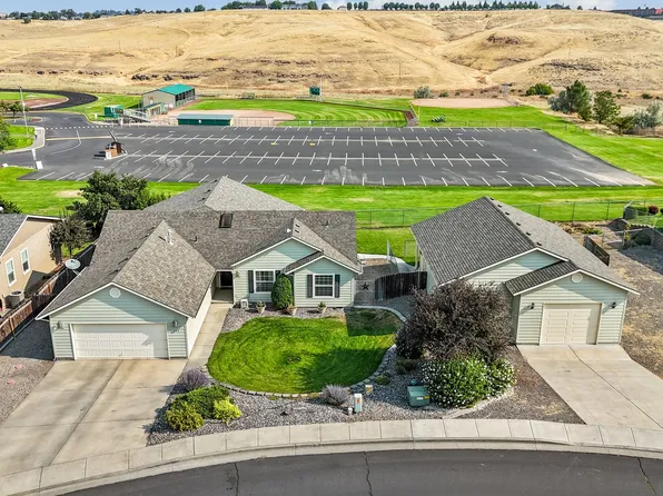 111 SW Quinney Pl, Pendleton, OR 97801