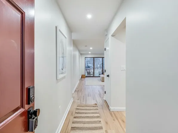 216 Eaton Ln Unit 216, Brewster, MA 02631