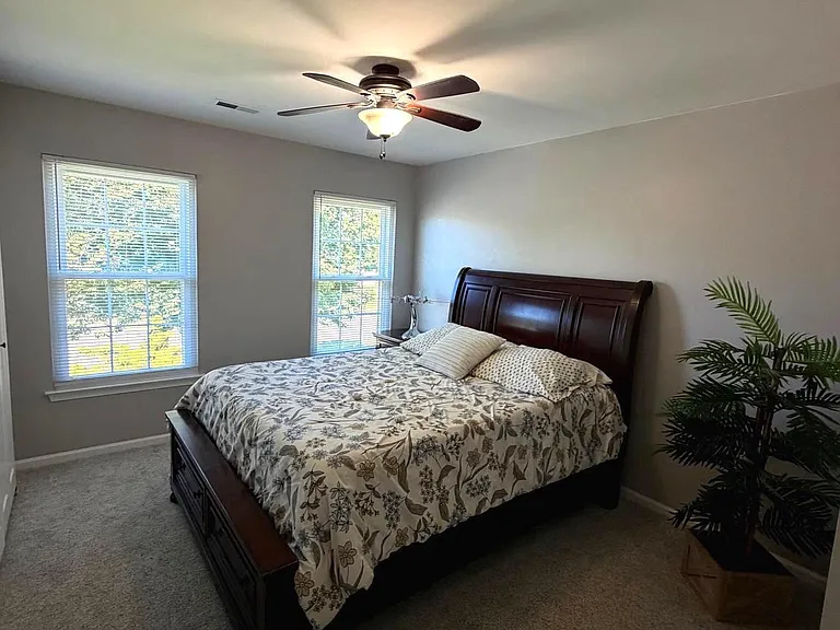 543 Cedar Hollow Dr — Photo 20