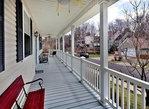 2nd image of 905 Providence Ave