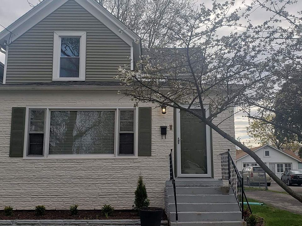 1st image of 44 S Elmwood Ave