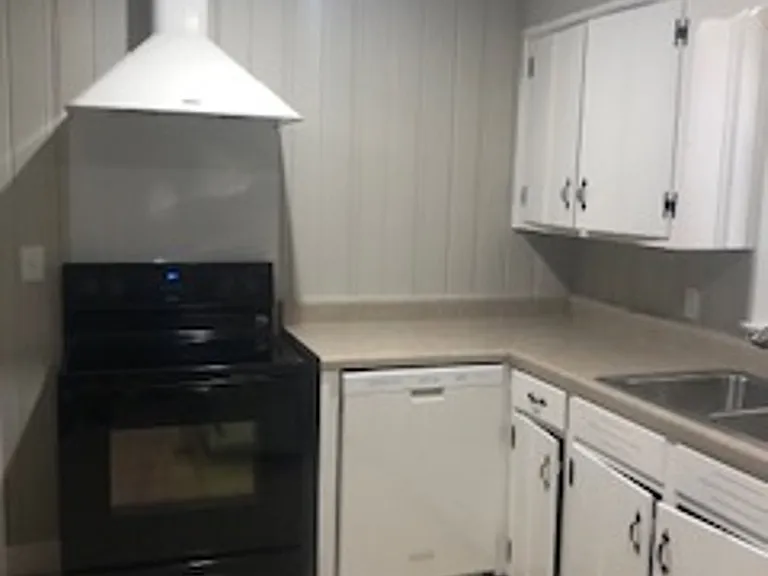 69 Cedar Knl — Photo 14