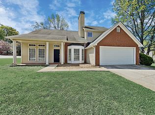 785 Paris Dr, Lawrenceville, GA 30043