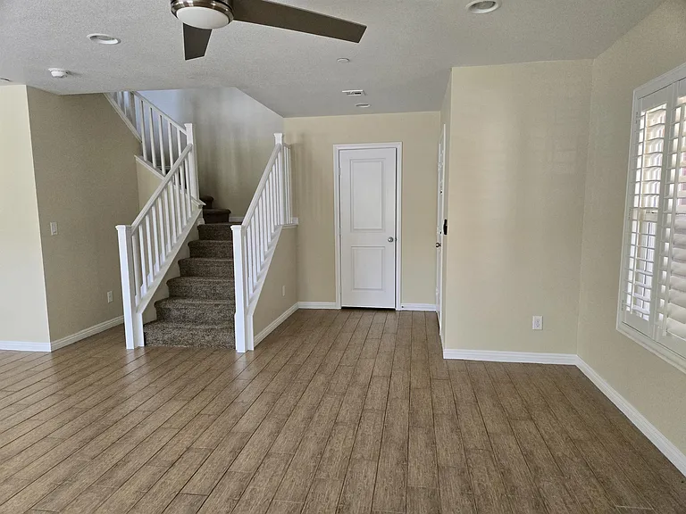 3001 Camino Sereno Ave #1 — Photo 6