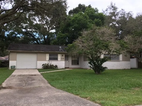 1336 McNeal Rd, Spring Hill, FL 34608