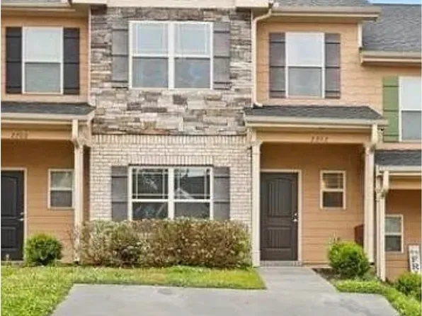 2202 Miranda Dr, Morrow, GA 30260