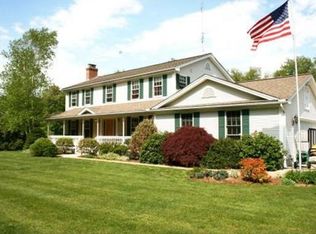 117 Town Farm Rd, Monson, MA 01057