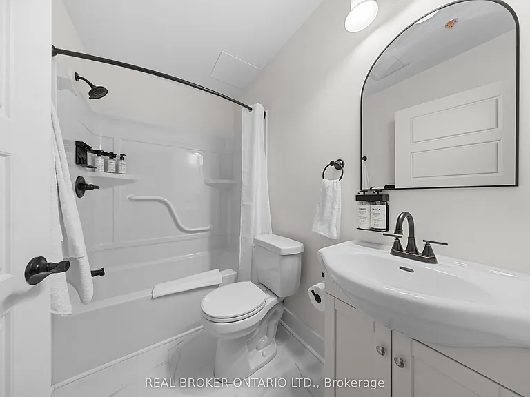 150 Mill St #209 — Photo 4