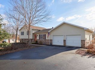 200 Bluebird Ln, Bellefonte, PA 16823