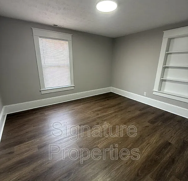 180 W Balview Ave #B — Photo 10