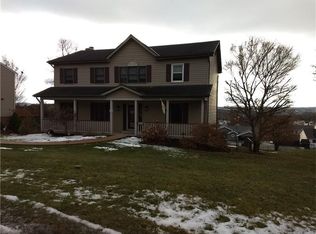 215 Rizzi Dr, Irwin, PA 15642
